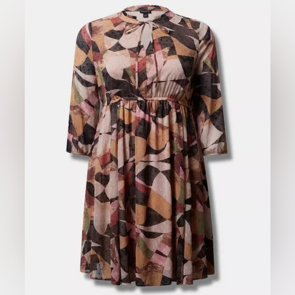 TORRID🔖NWT! Clip Dot Front Keyhole Skater Dress - Size 2X - Picture 4 of 15